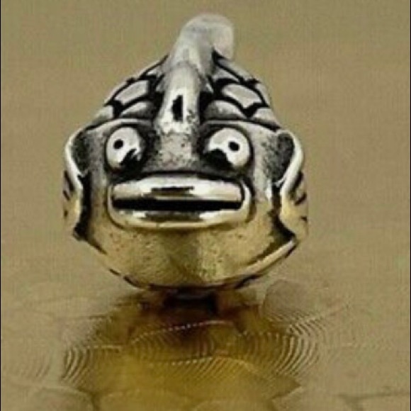 Pandora Jewelry - Pandora smile fish charm